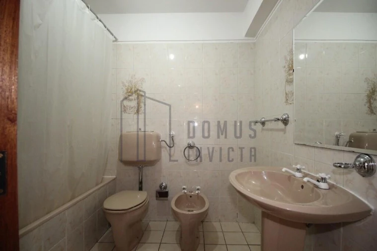 Apartamento T3 para Venda em Sé, Santa Maria e Meixedo Foto 7