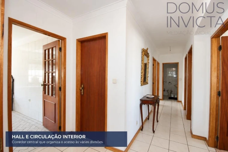 Apartamento T3 para Venda em Sé, Santa Maria e Meixedo Foto 15