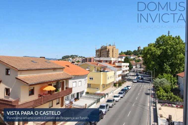 Apartamento T3 para Venda em Sé, Santa Maria e Meixedo Foto 24