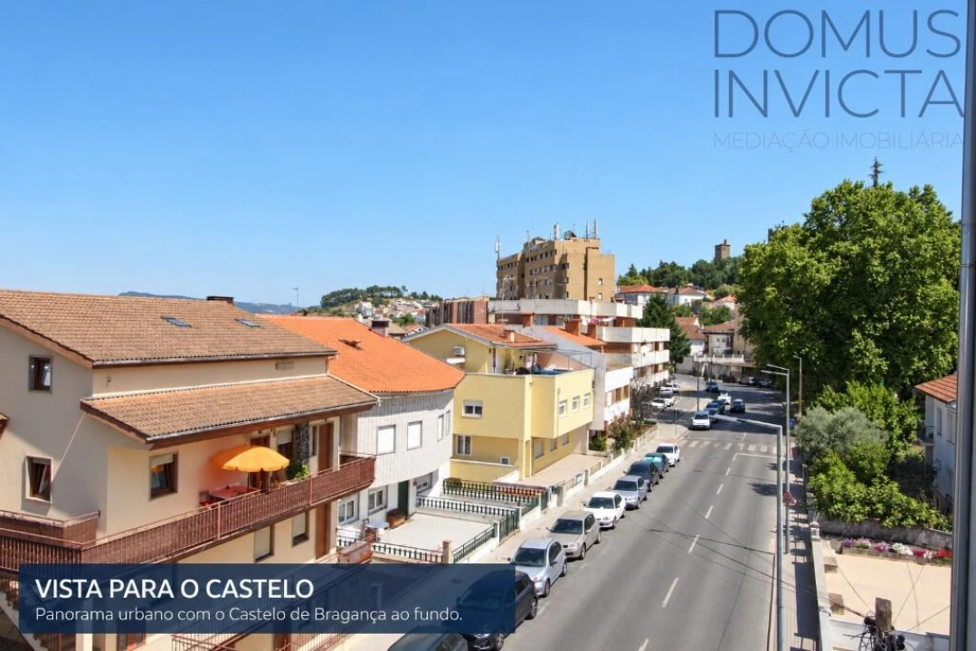 Apartamento T3 para Venda em Sé, Santa Maria e Meixedo Foto 24