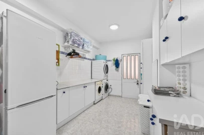 Moradia T8 para Venda em Loule (São Clemente)