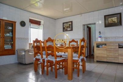 Moradia T3 para Venda em Milhazes, Vilar de Figos e Faria
