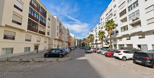 Apartamento T2 para Venda em Setubal (São Sebastião)