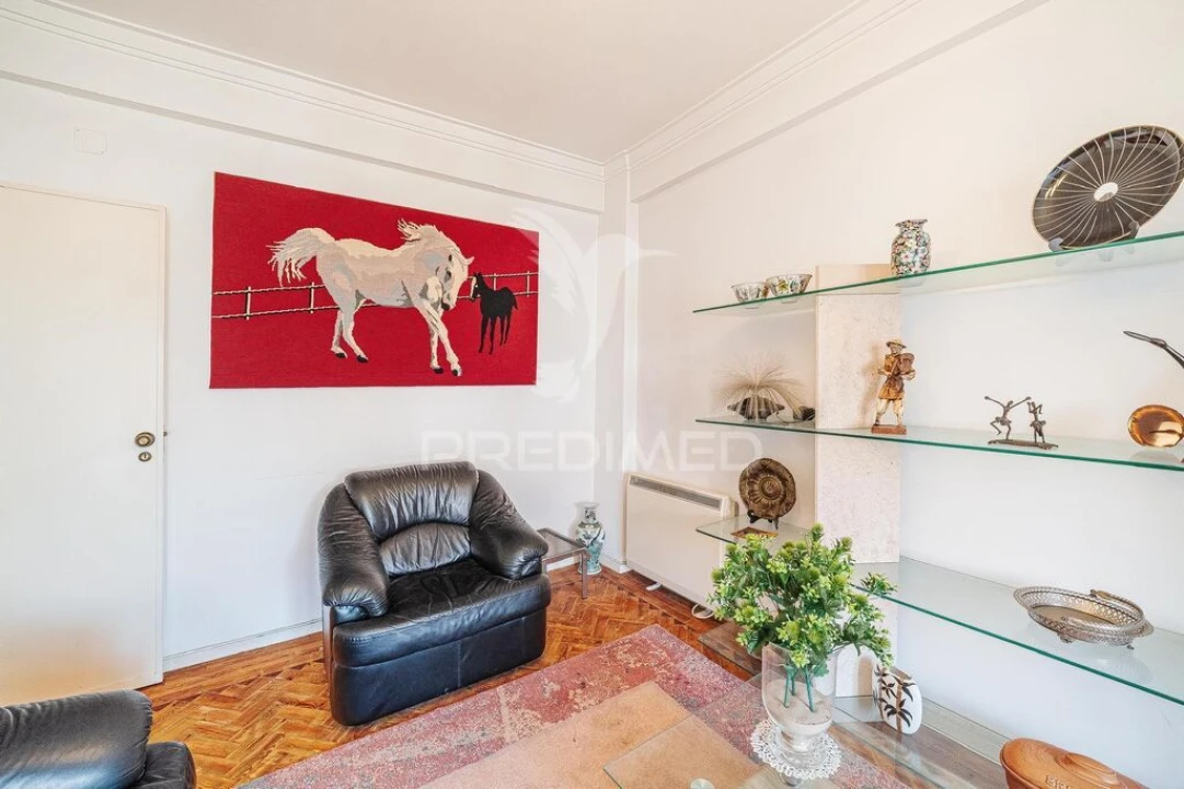 Apartamento T3 para Venda em Massamá e Monte Abraão Foto 5