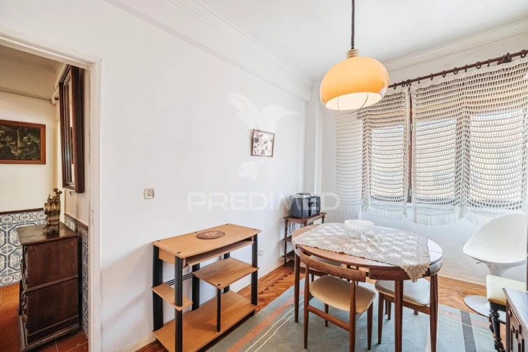 Apartamento T3 para Venda em Massamá e Monte Abraão Foto 15