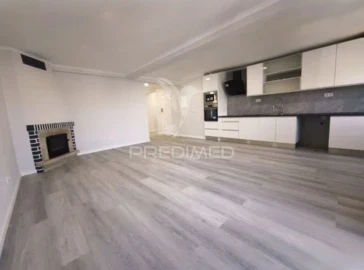 Apartamento T4 para Venda em Amora