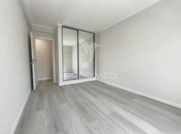 Apartamento T4 para Venda em Amora