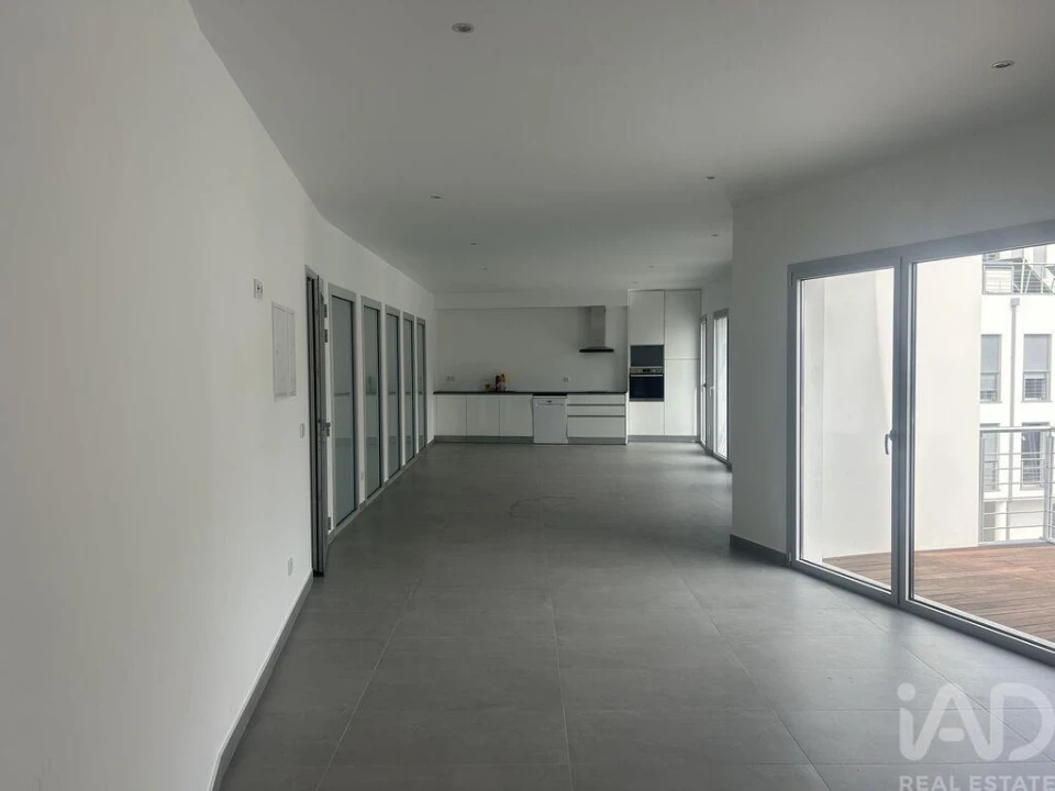 Apartamento T3 para Venda em Pombal Foto 2