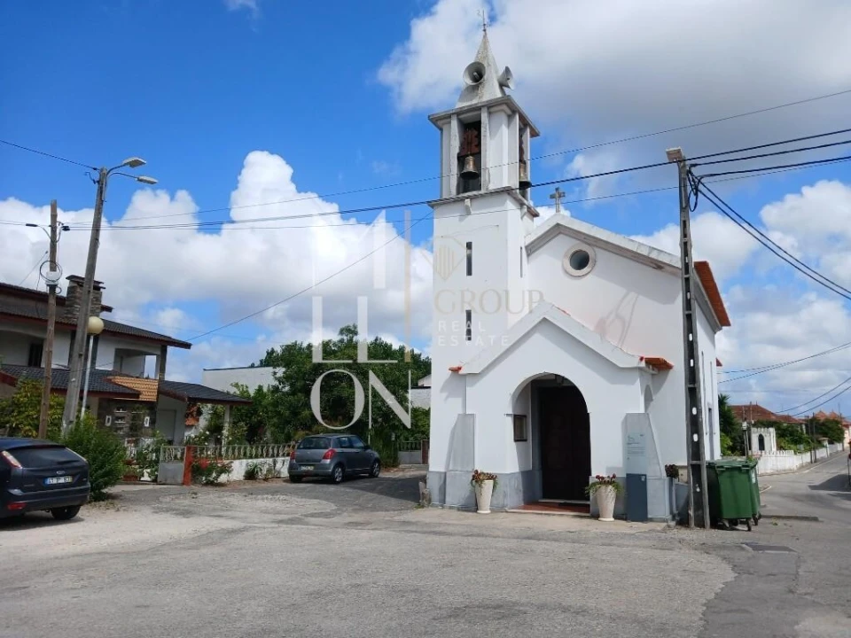 Moradia T1 para Venda em Soza Foto 27