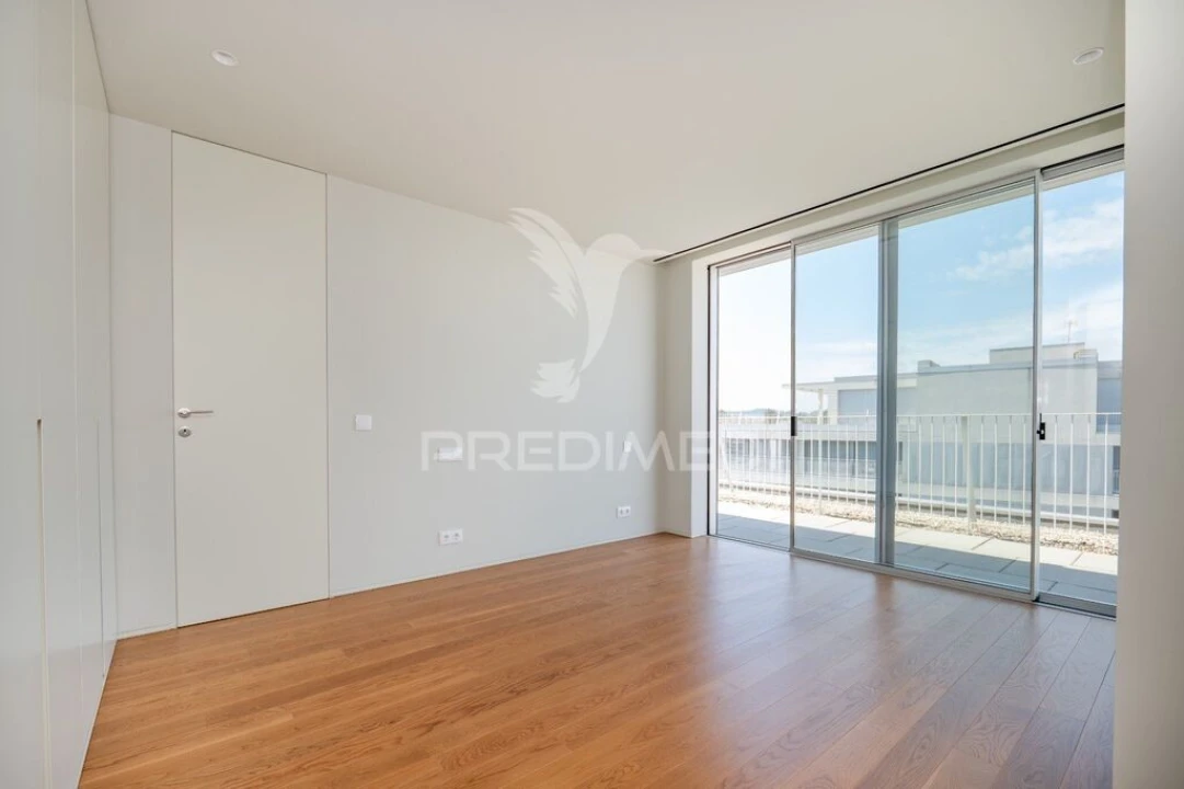 Apartamento T4 para Venda em Barcelinhos Foto 19