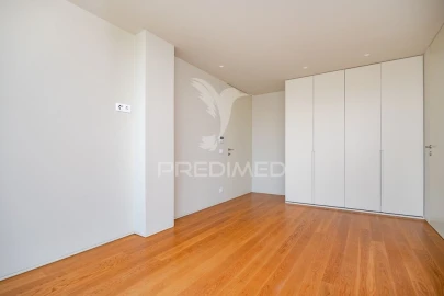 Apartamento T4 para Venda em Barcelinhos