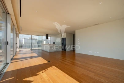 Apartamento T4 para Venda em Barcelinhos