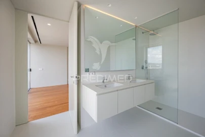 Apartamento T4 para Venda em Barcelinhos