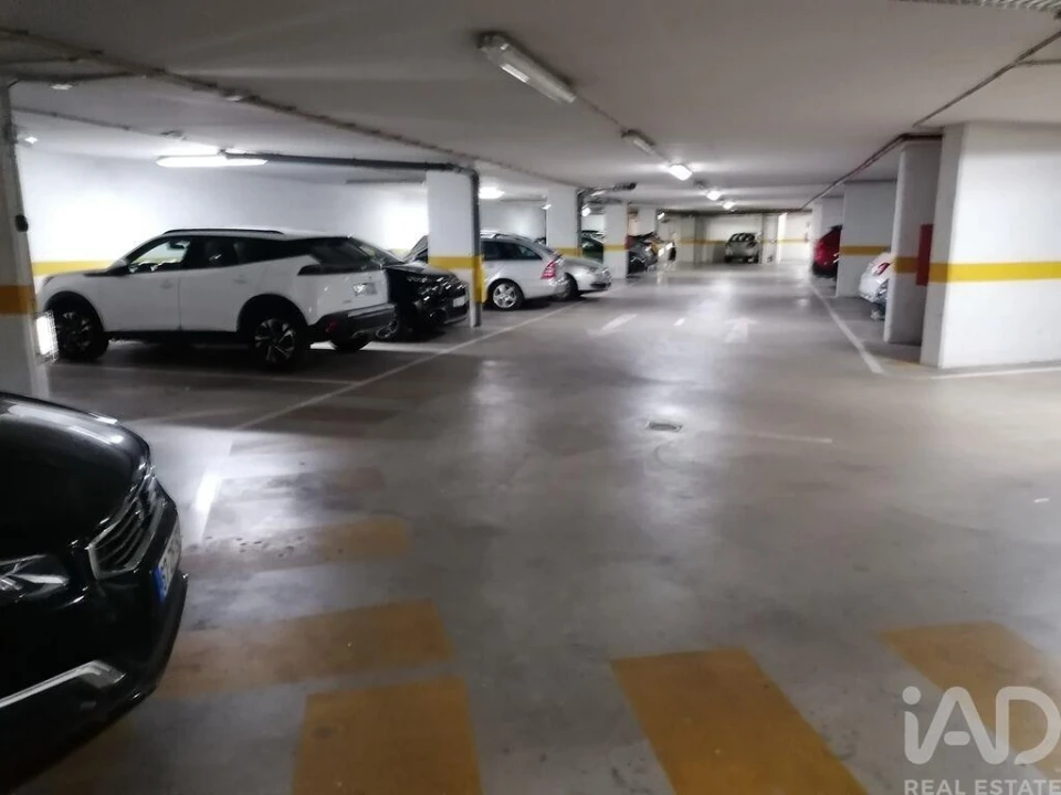 Apartamento T3 para Venda em Beato Foto 18