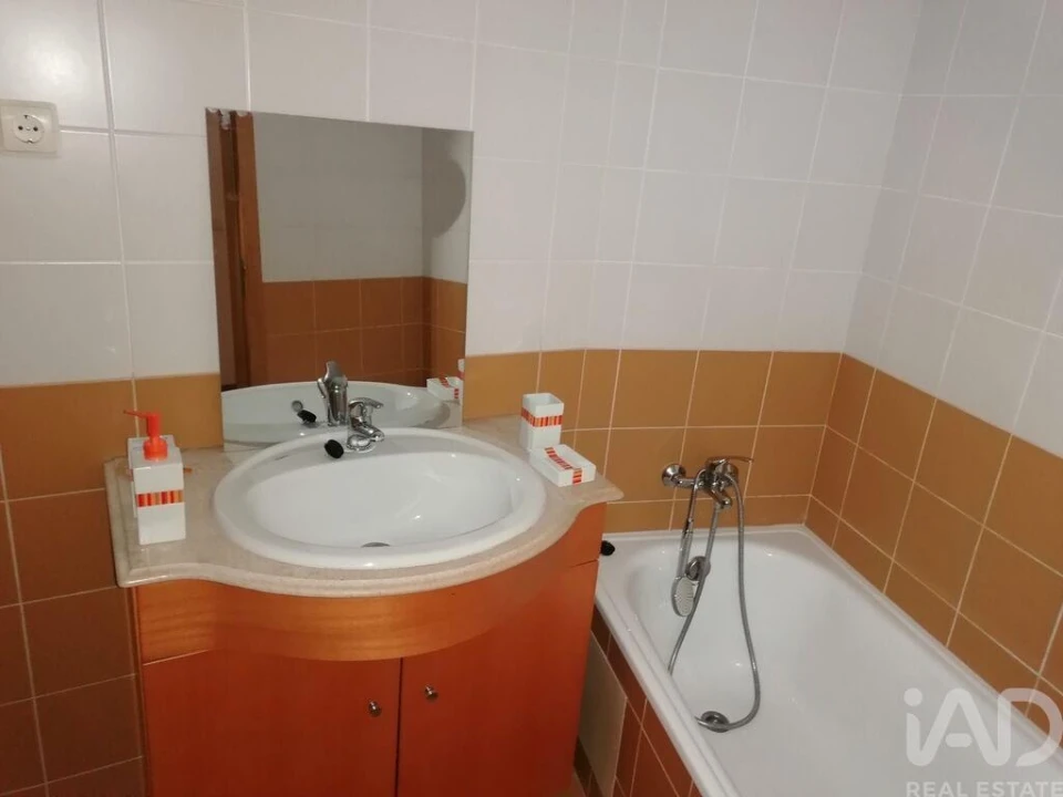 Apartamento T3 para Venda em Beato Foto 3