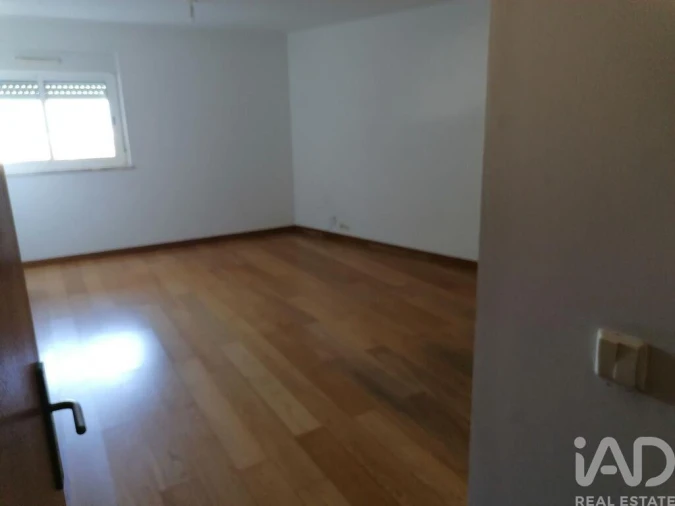 Apartamento T3 para Venda em Beato Foto 8
