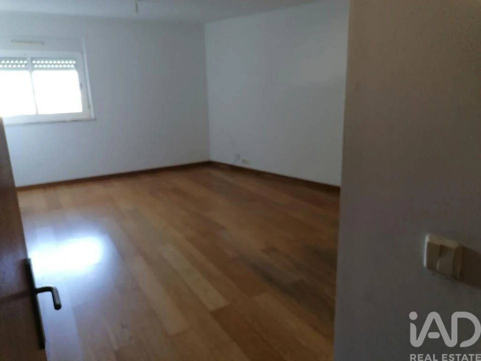 Apartamento T3 para Venda em Beato Foto 8
