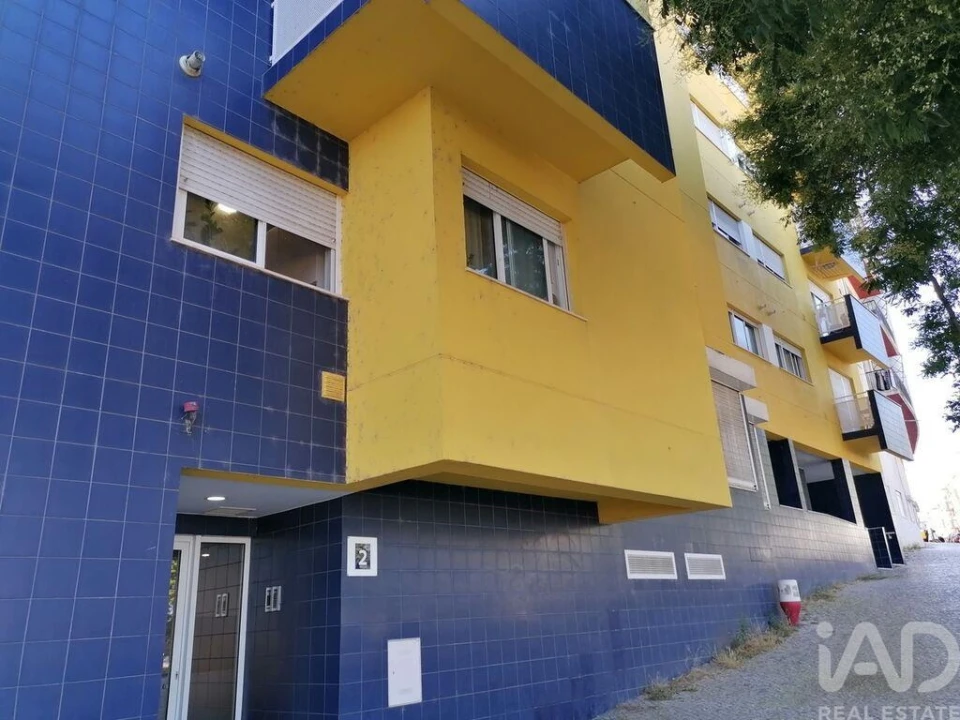 Apartamento T3 para Venda em Beato Foto 1