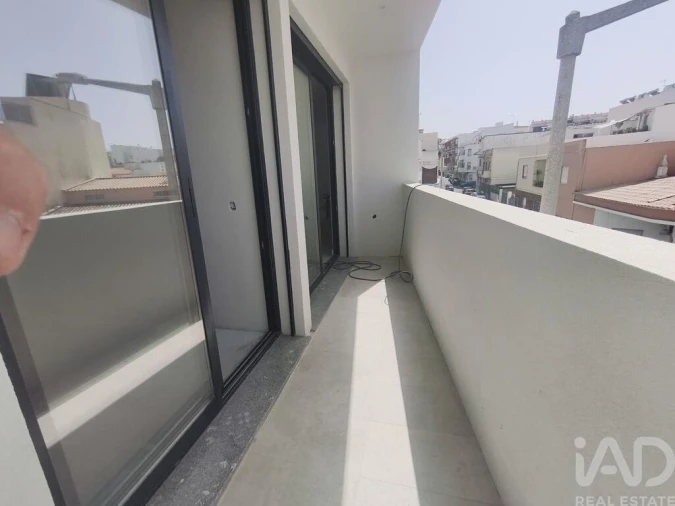 Apartamento T1 para Venda em Quarteira Foto 13