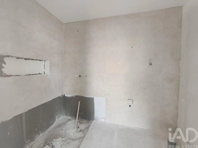 Apartamento T1 para Venda em Quarteira Foto 8