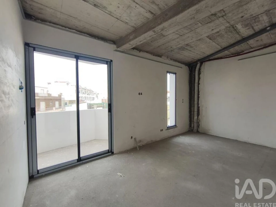 Apartamento T1 para Venda em Quarteira Foto 12