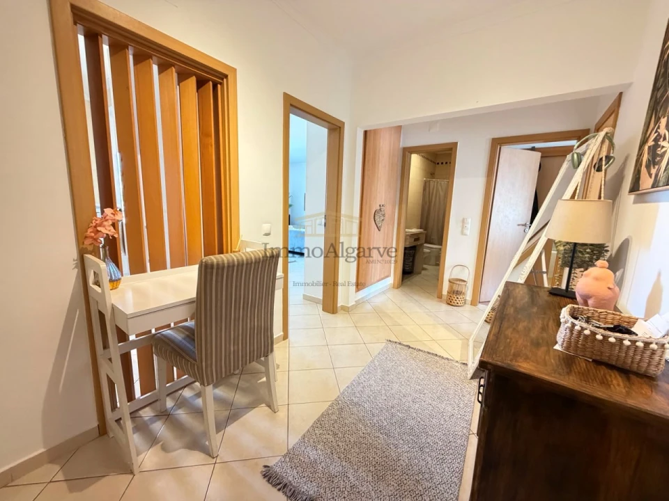 Apartamento T2 para Venda em Ferreiras Foto 13