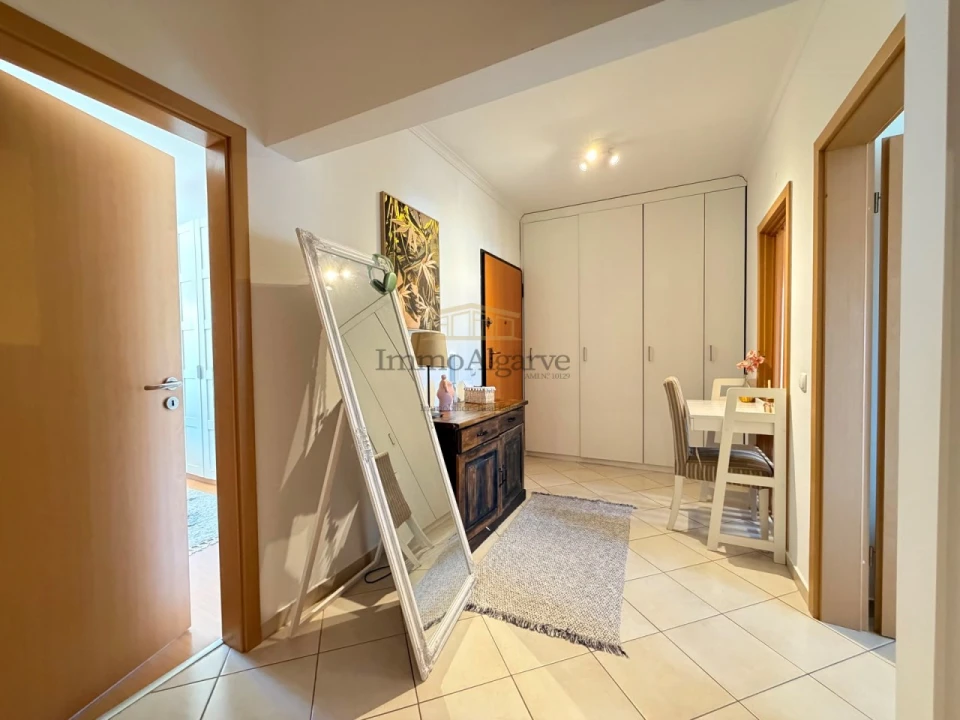 Apartamento T2 para Venda em Ferreiras Foto 14