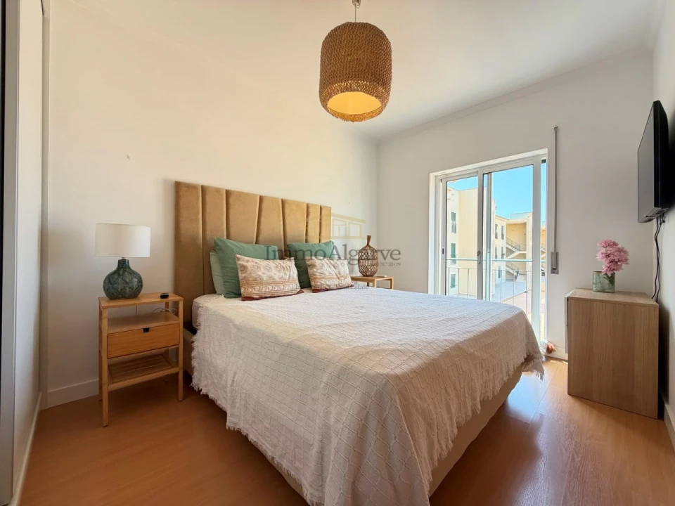 Apartamento T2 para Venda em Ferreiras Foto 19
