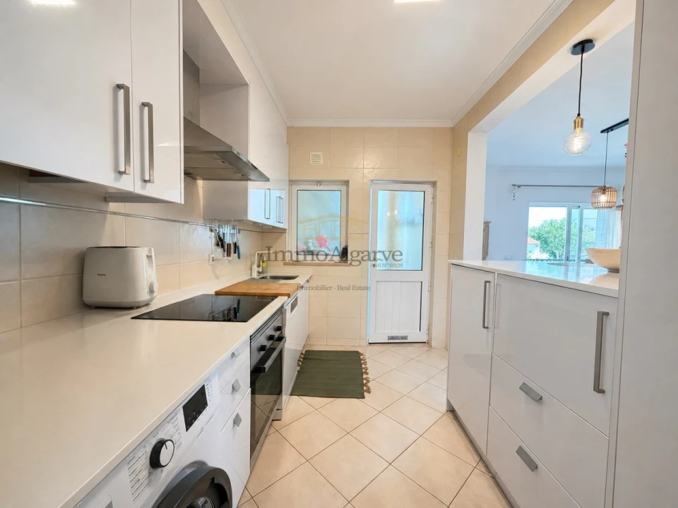 Apartamento T2 para Venda em Ferreiras Foto 10