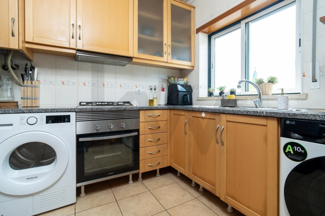 Apartamento T3 para Venda em Marinha Grande Foto 17
