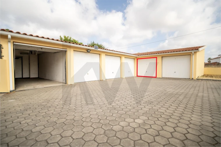Apartamento T3 para Venda em Marinha Grande Foto 23