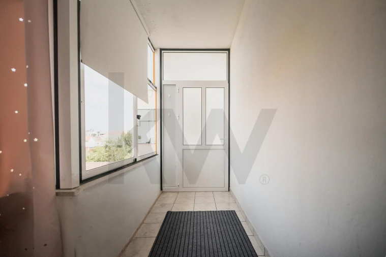 Apartamento T3 para Venda em Marinha Grande Foto 21