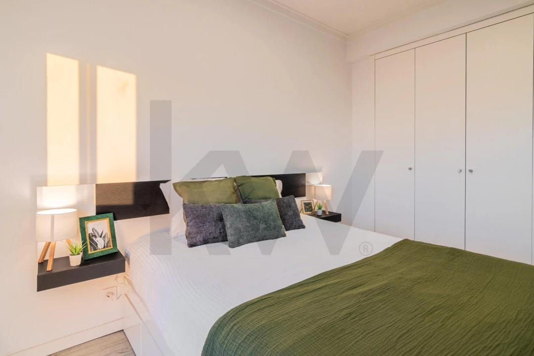 Apartamento T2 para Venda em Charneca de Caparica e Sobreda Foto 24