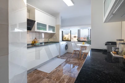 Apartamento T2 para Venda em Charneca de Caparica e Sobreda