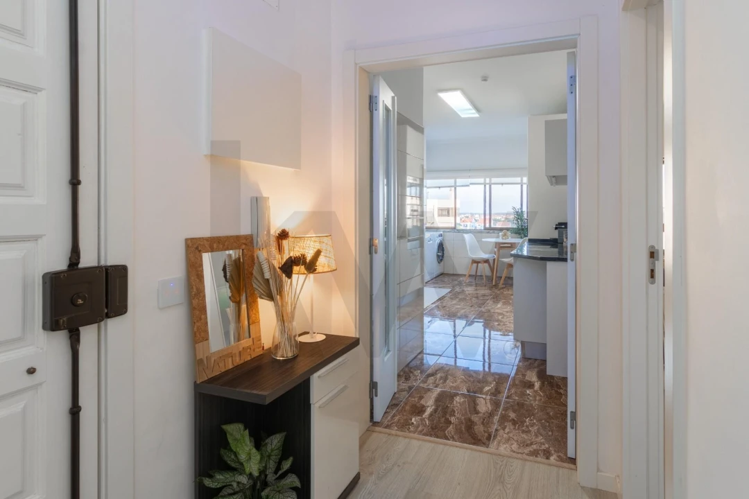 Apartamento T2 para Venda em Charneca de Caparica e Sobreda Foto 16