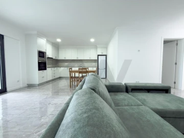 Apartamento T2 para Venda em Vila Franca do Campo (São Pedro)