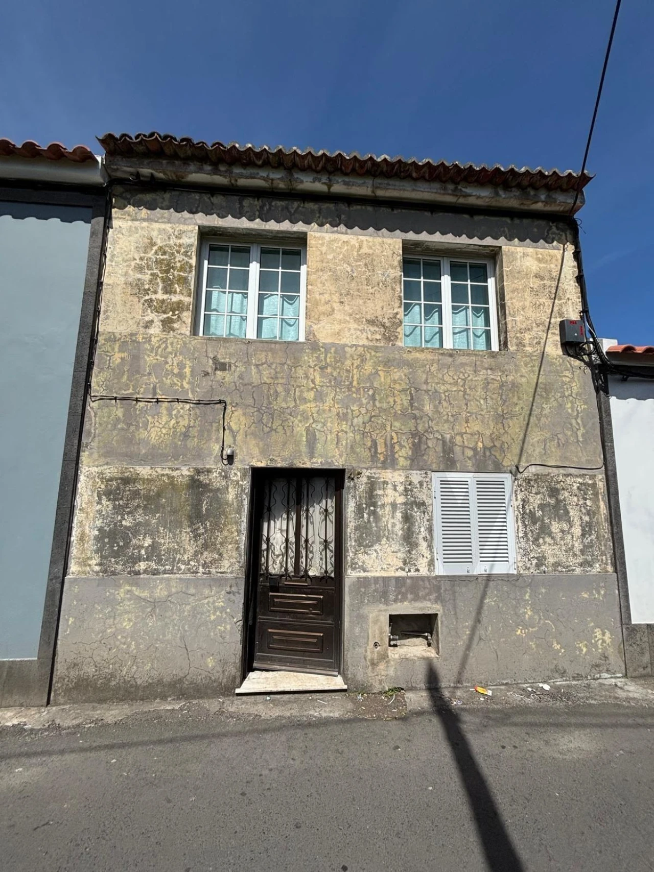 Moradia T3 para Venda em Rabo de Peixe Foto 1