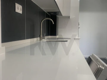 Apartamento T2 para Venda em Alfragide