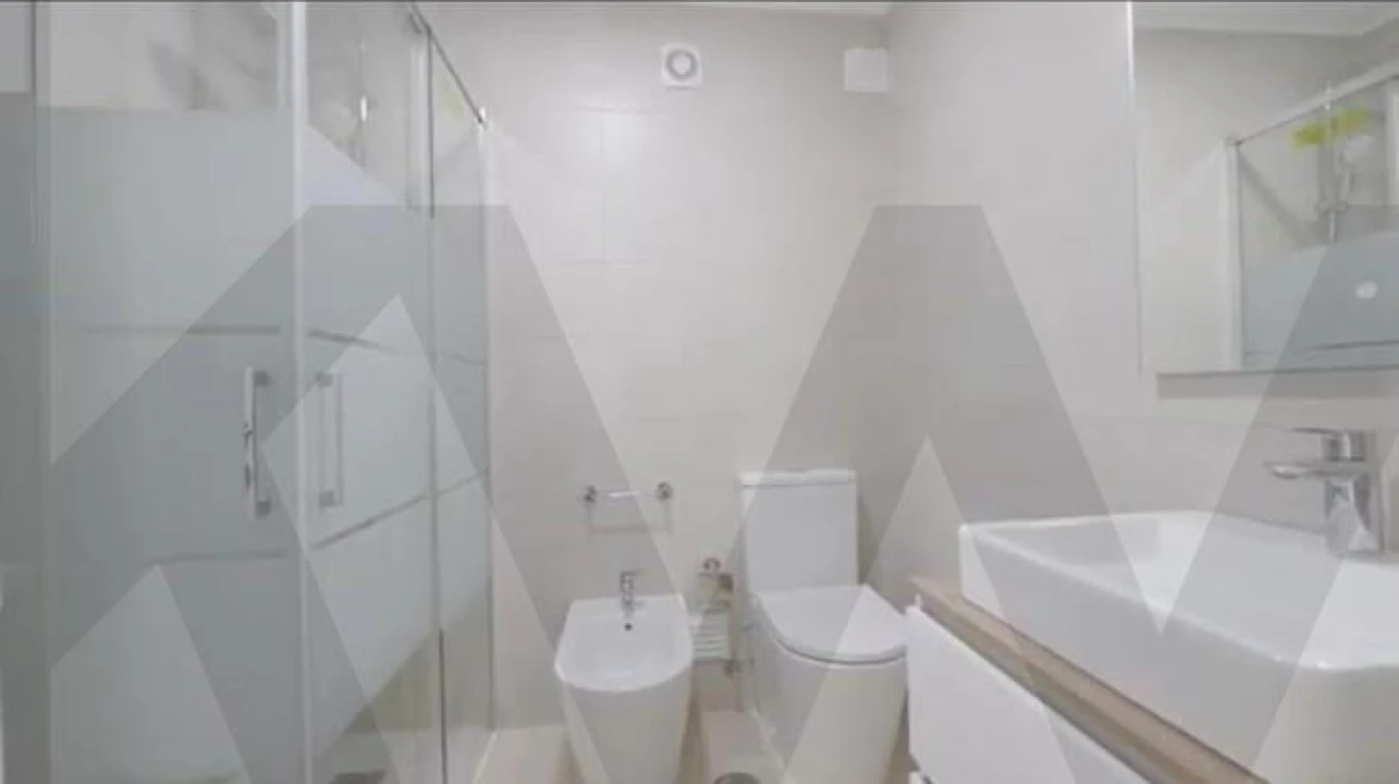 Apartamento T3 para Arrendamento em Benfica Foto 11