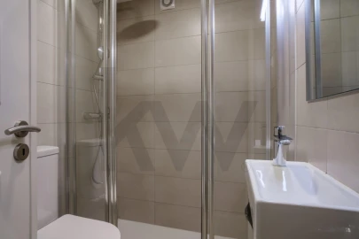 Apartamento T3 para Arrendamento em Benfica