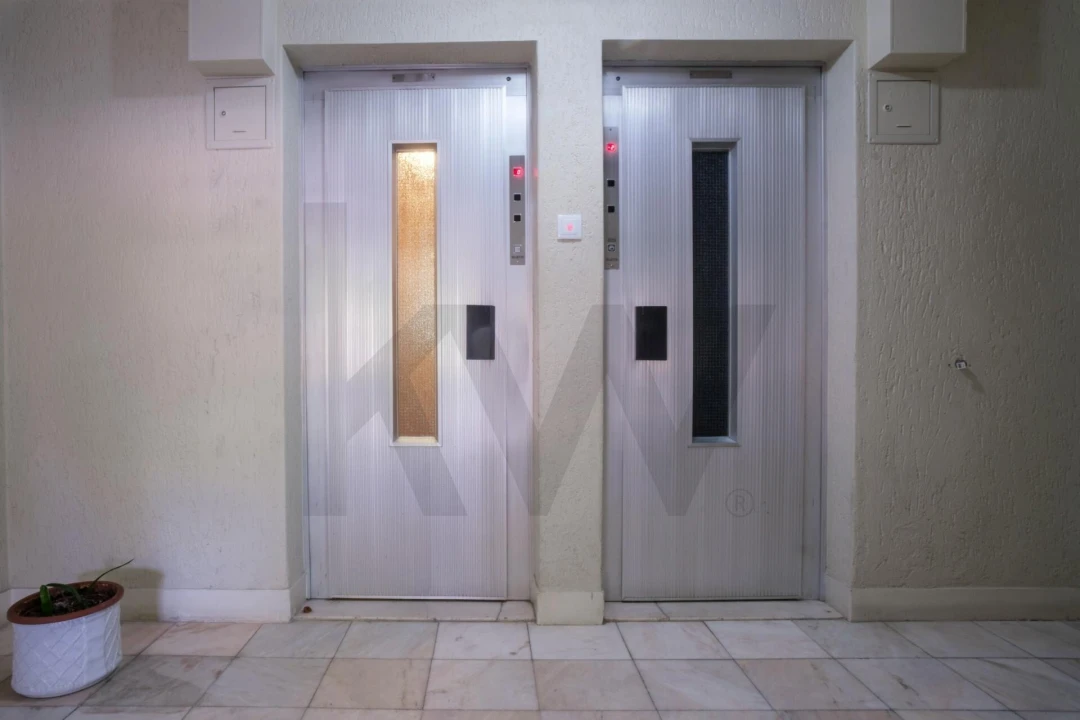 Apartamento T3 para Arrendamento em Benfica Foto 25