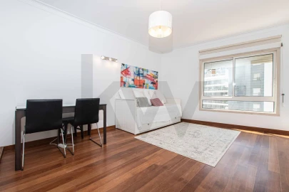 Apartamento T1 para Venda em Parque das Nações