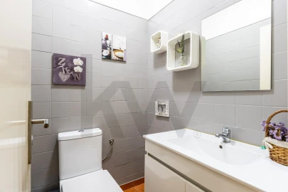 Apartamento T2 para Venda em Póvoa de Varzim, Beiriz e Argivai