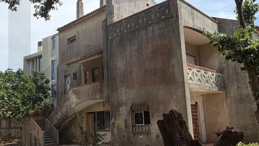 Moradia T5 para Venda em Oeiras e São Julião da Barra, Paço de Arcos e Caxias