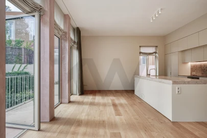 Apartamento T2 para Venda em Oeiras e São Julião da Barra, Paço de Arcos e Caxias
