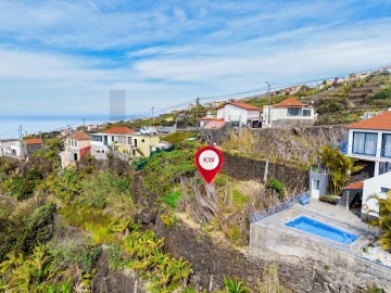 Terreno para Venda em Arco da Calheta