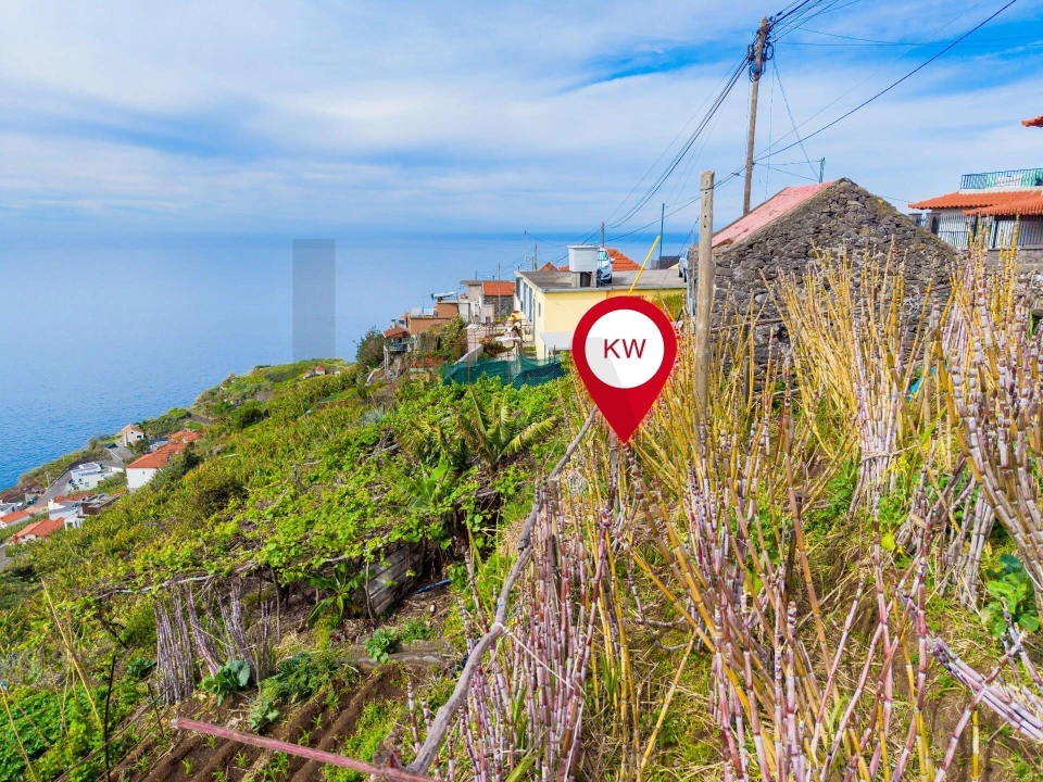 Terreno para Venda em Arco da Calheta Foto 17
