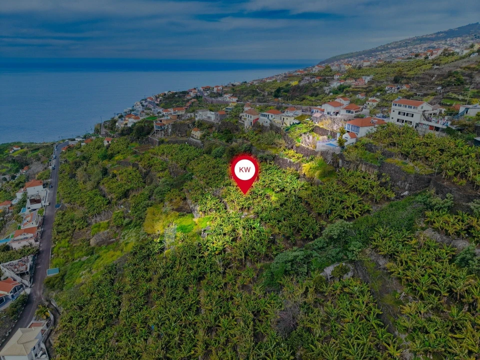 Terreno para Venda em Arco da Calheta Foto 9
