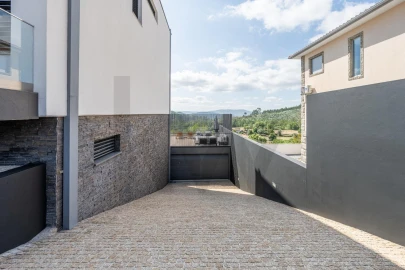 Moradia T4 para Venda em Rendufinho