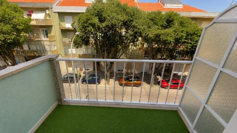 Apartamento T2 para Venda em Alfragide